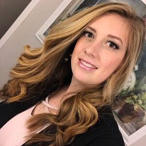 Meet your Posher, Cora